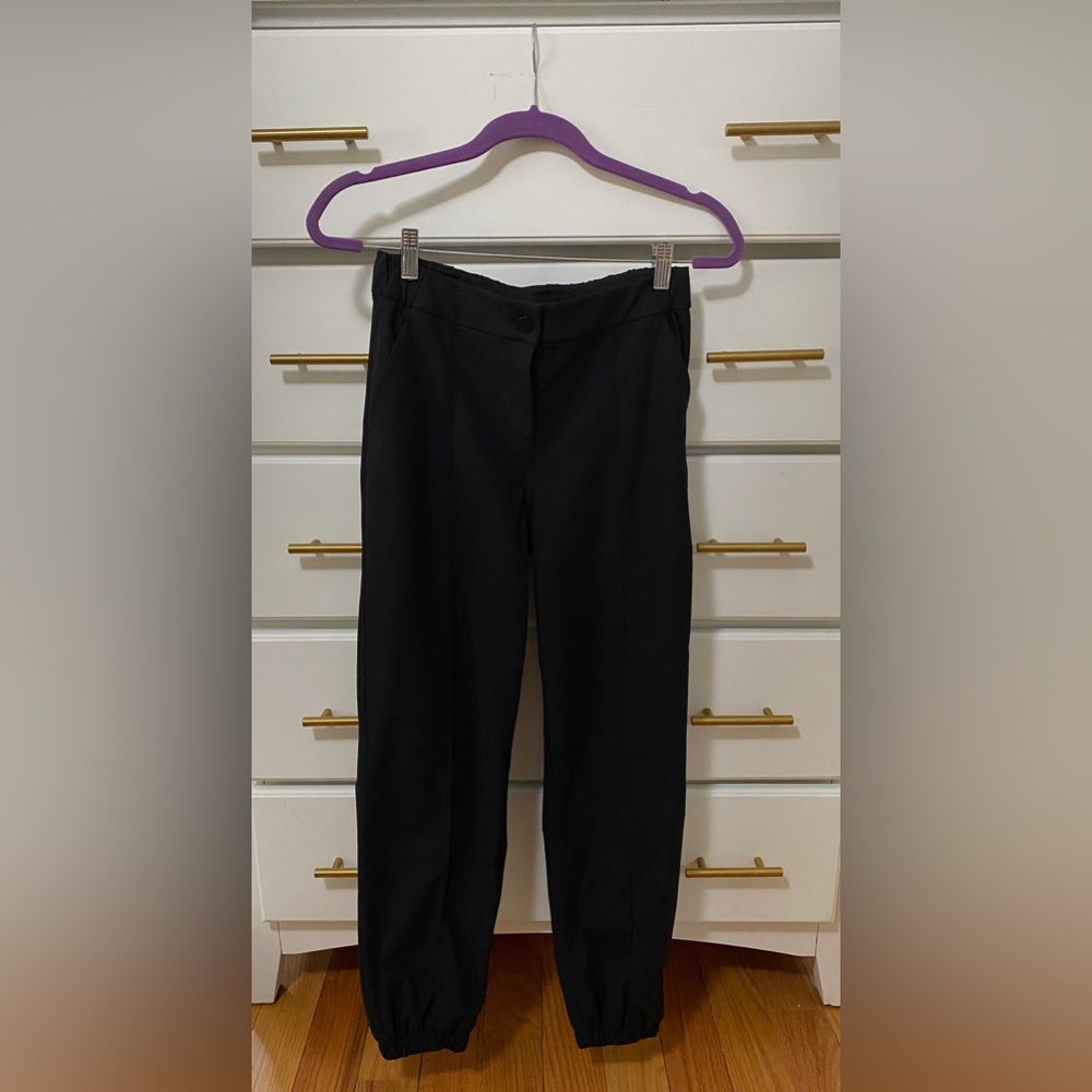 Black Lululmon pants size 27 - in excellent condition